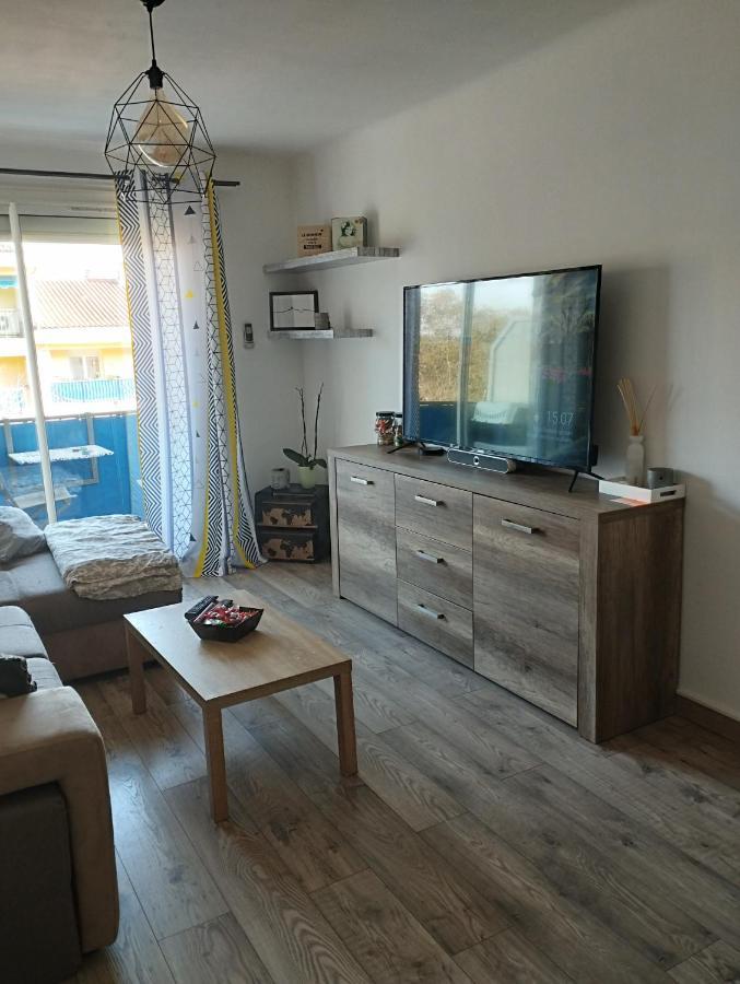 Charmant Appartement 3 Pieces 망들리유 라 나플 외부 사진