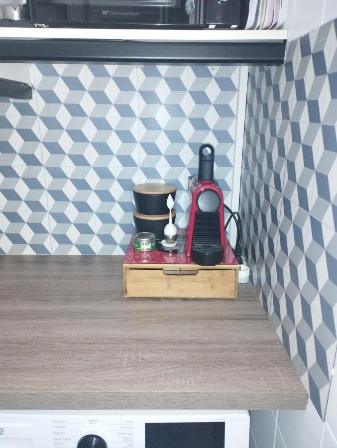 Charmant Appartement 3 Pieces 망들리유 라 나플 외부 사진