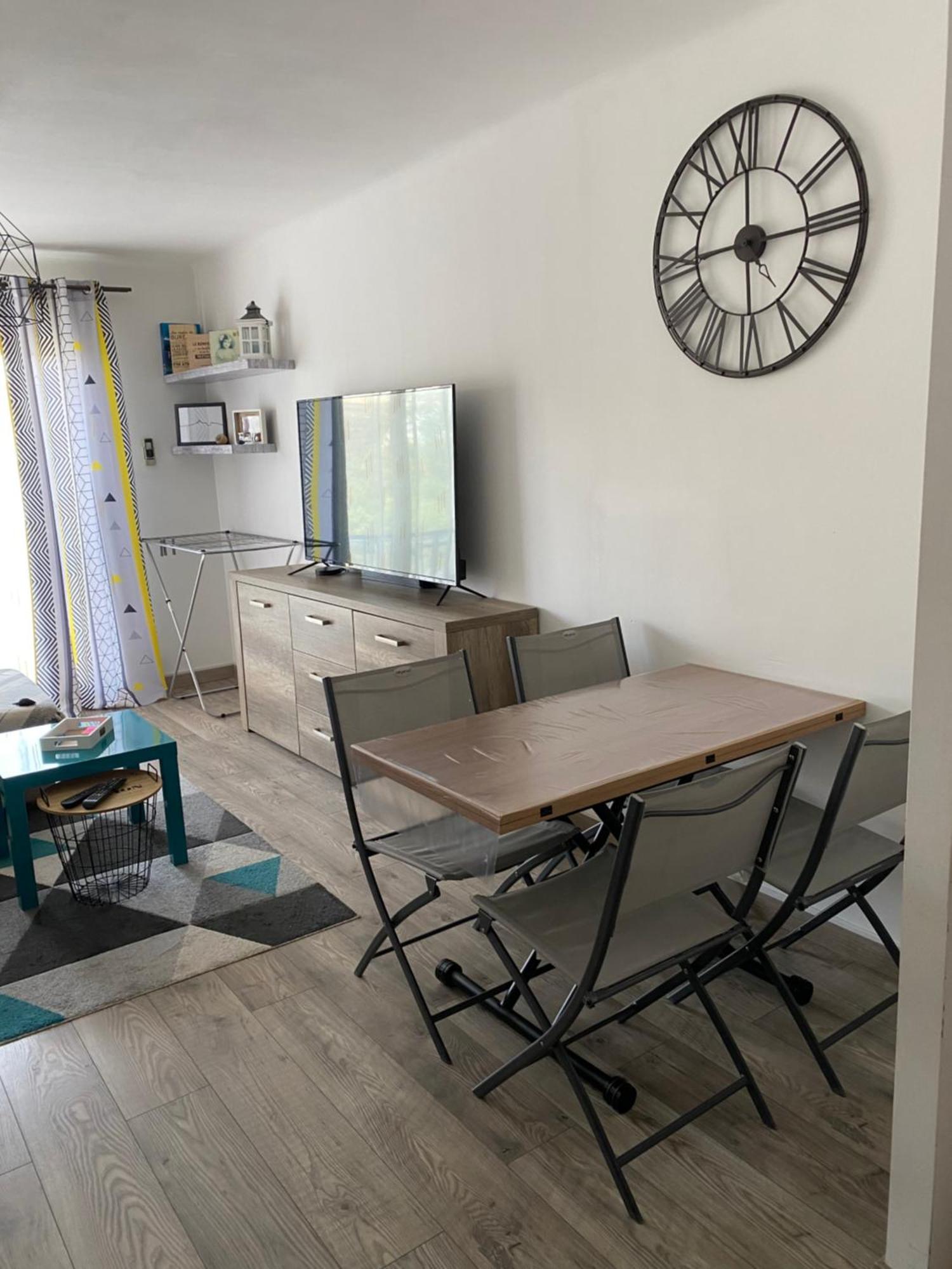 Charmant Appartement 3 Pieces 망들리유 라 나플 외부 사진